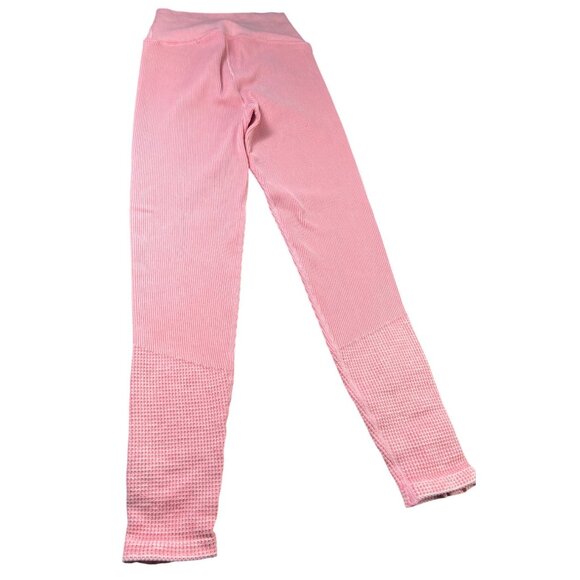 Offline By Aerie XS Ribbed Pink High-Waisted Cropped Leggings With Button Detail - Picture 9 of 9